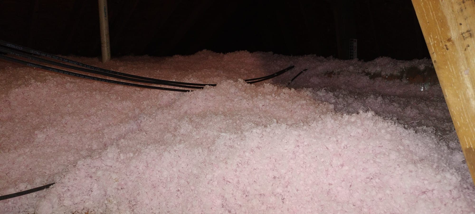 Batt fiberglass insulation material